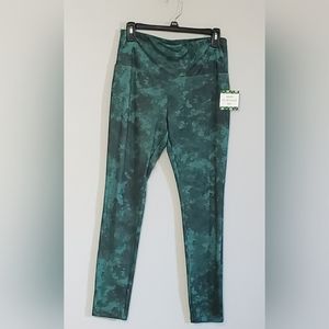 Happy St. Patrick's Day NWT Leggings Size S/M